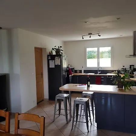 Maison Avec Piscine A La Campagne Saint-Gery (Dordogne)